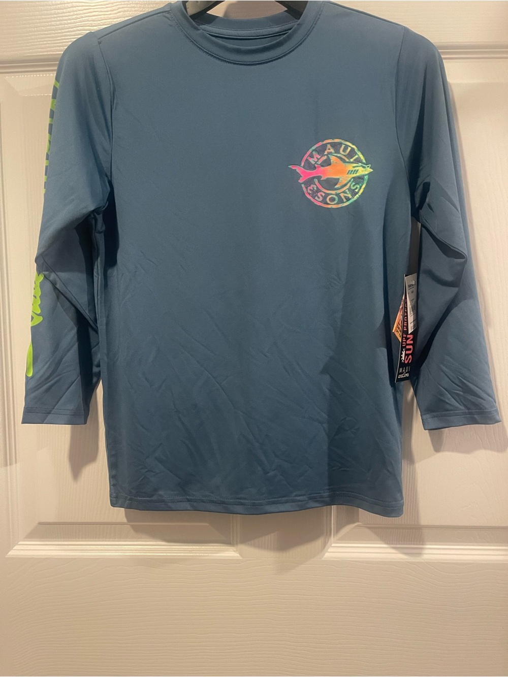 Maui and Sons Boy’s Blue Long-Sleeve Rash Guard Sun Shirt Size 8